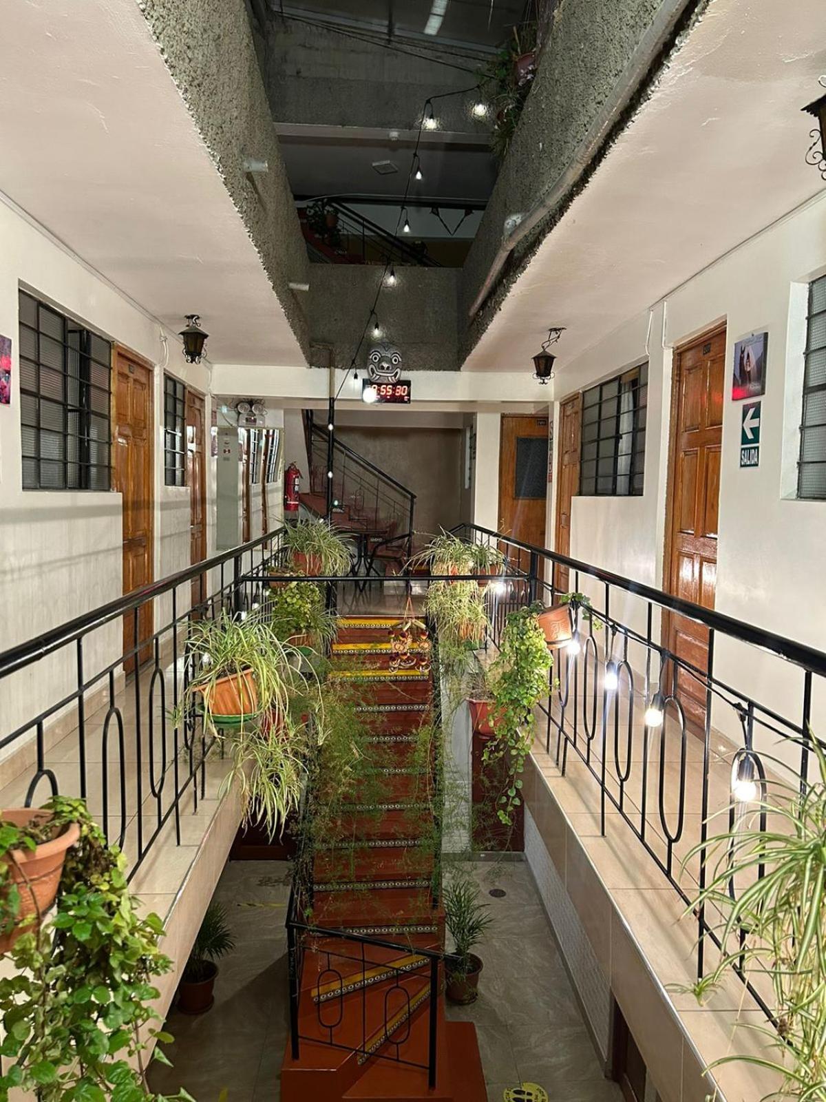 Hotel Virgen Del Carmen - Huaraz Bagian luar foto