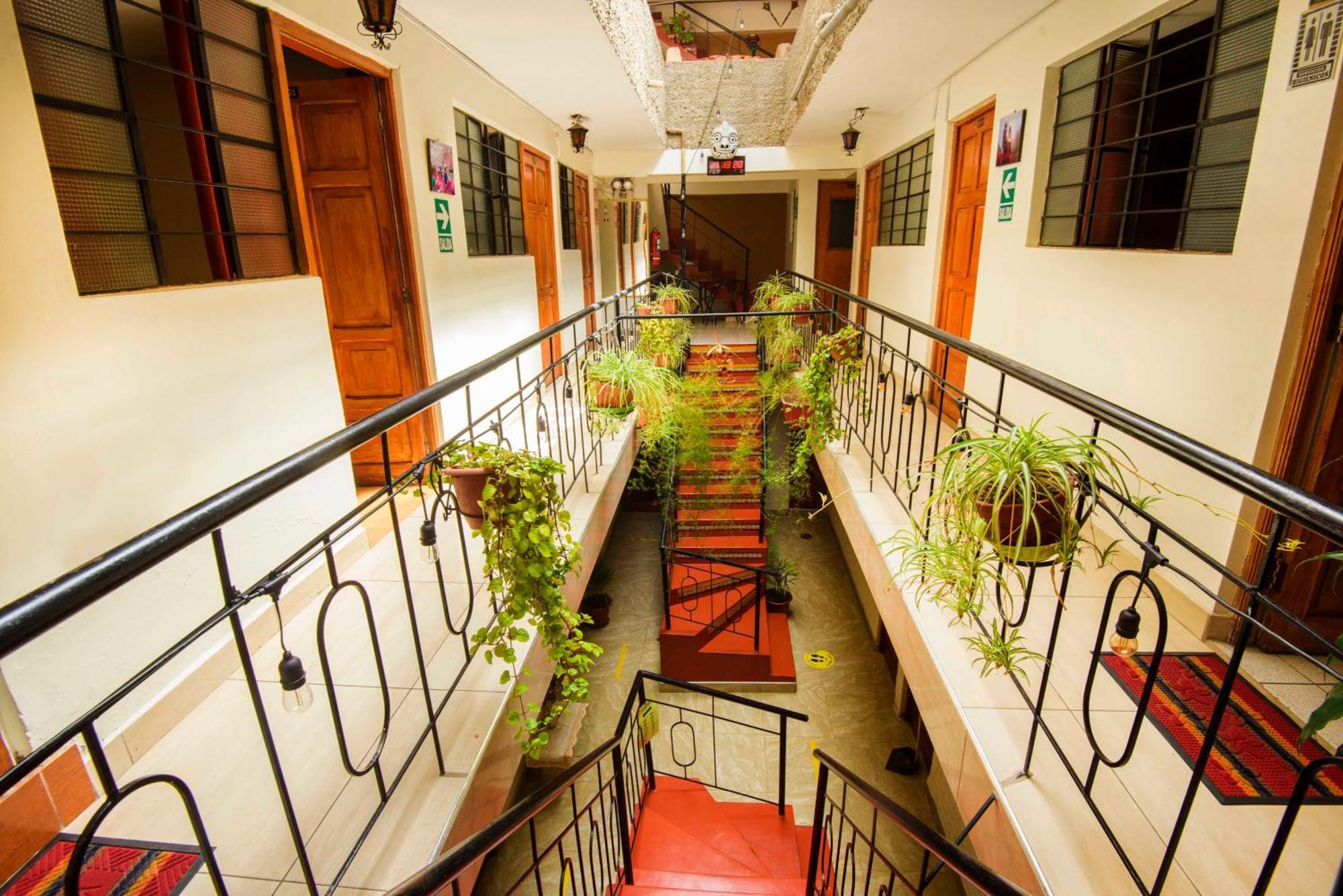 Hotel Virgen Del Carmen - Huaraz Bagian luar foto