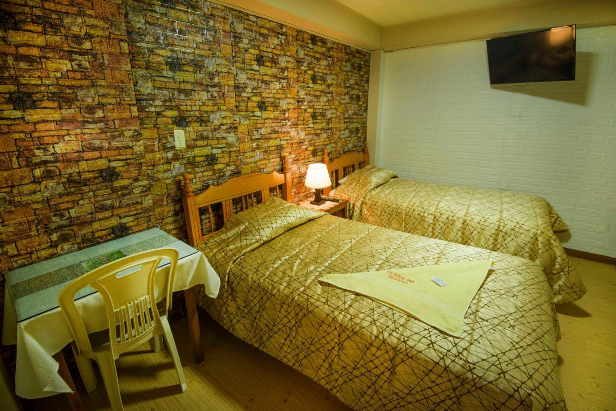Hotel Virgen Del Carmen - Huaraz Bagian luar foto